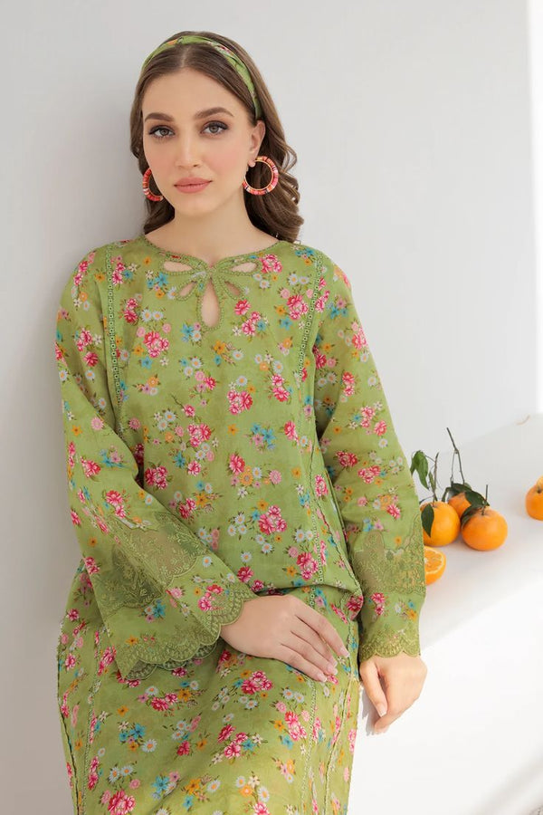 WOMEN WEAR